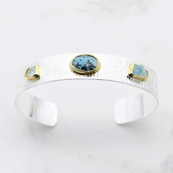 Tourquise Round Crystal Bracelet | Buy Online Crystal Stone Bracelets —  Vastustoreonline